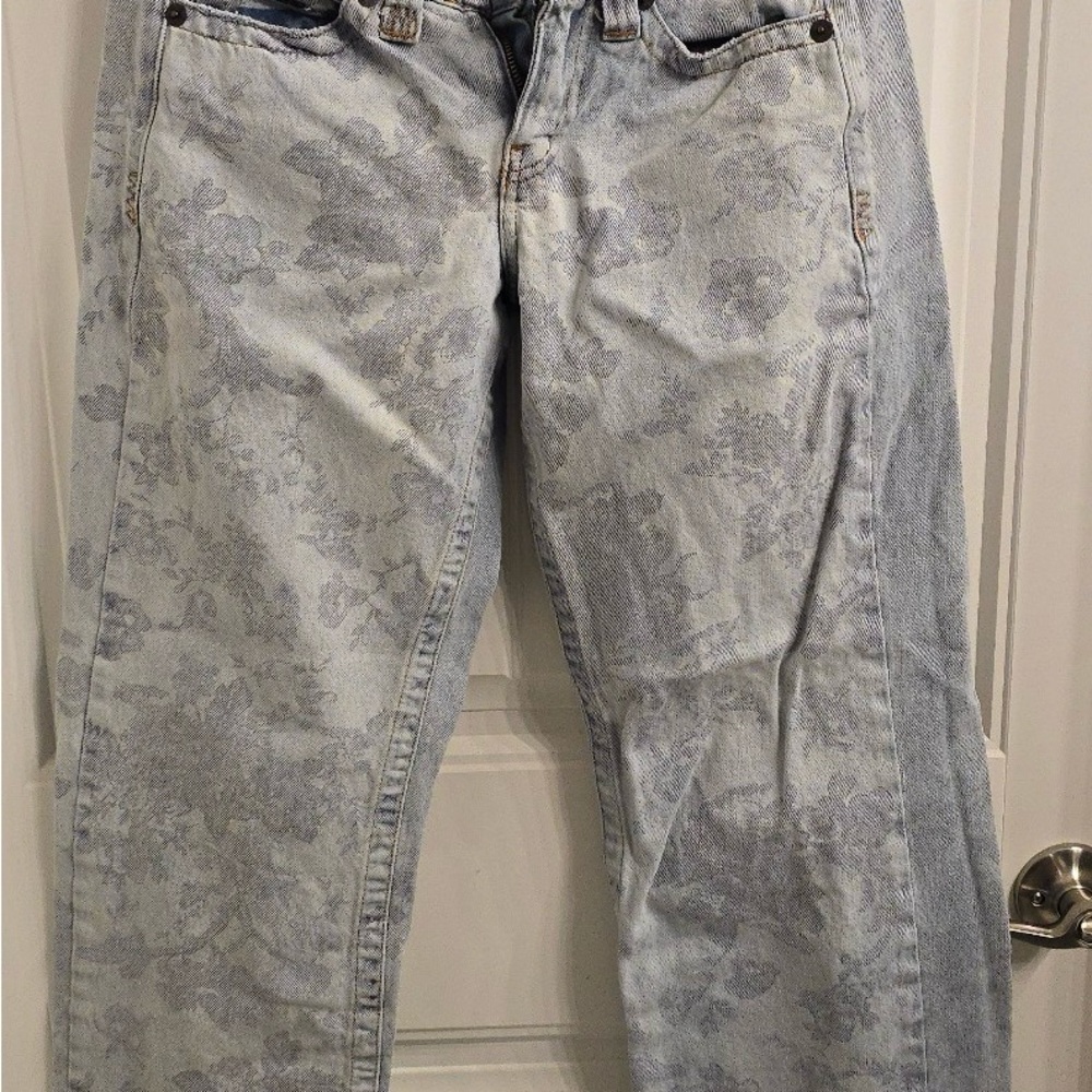 Bundle of two pairs of like new jeans